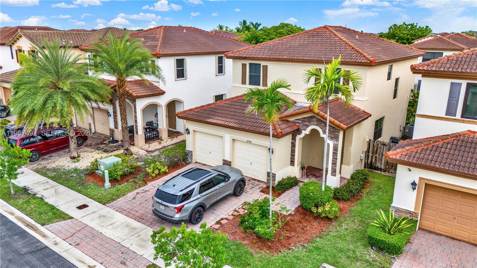 LAKES BY THE BAY FAYE REP - Residential