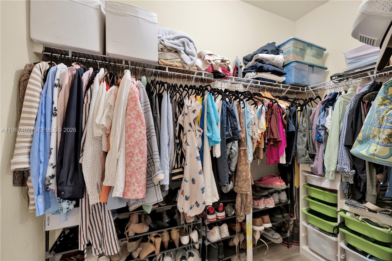 LAKES BY THE BAY FAYE REP - Residential