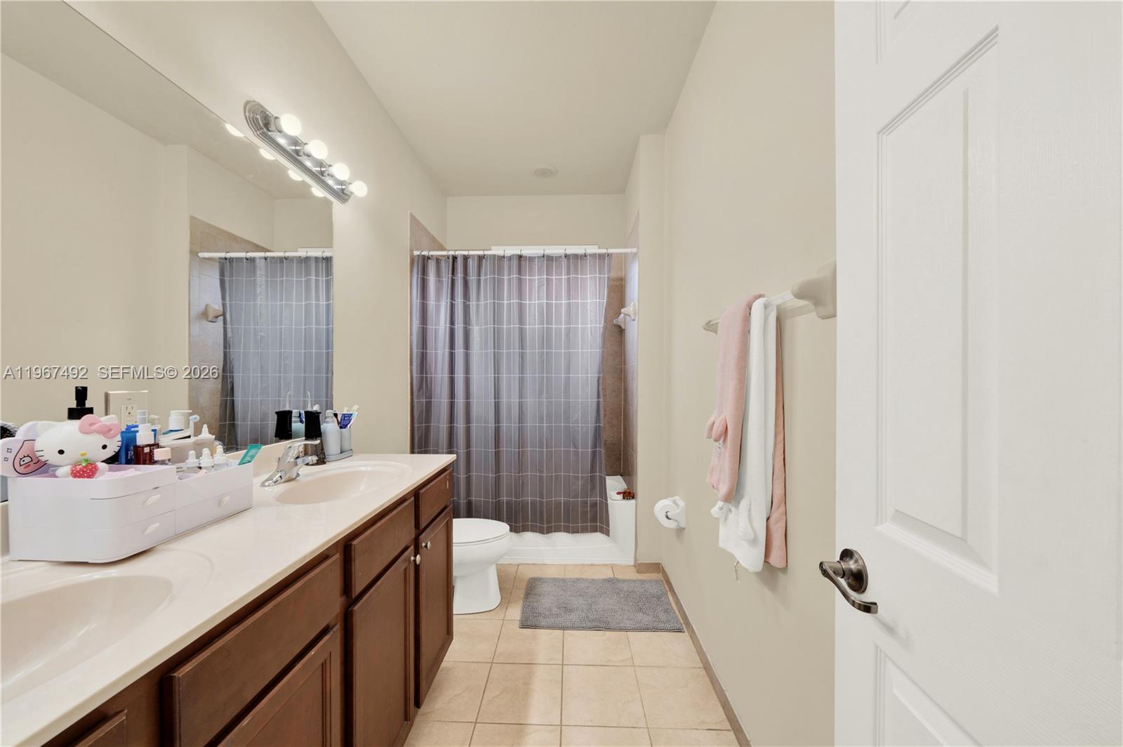 LAKES BY THE BAY FAYE REP - Residential