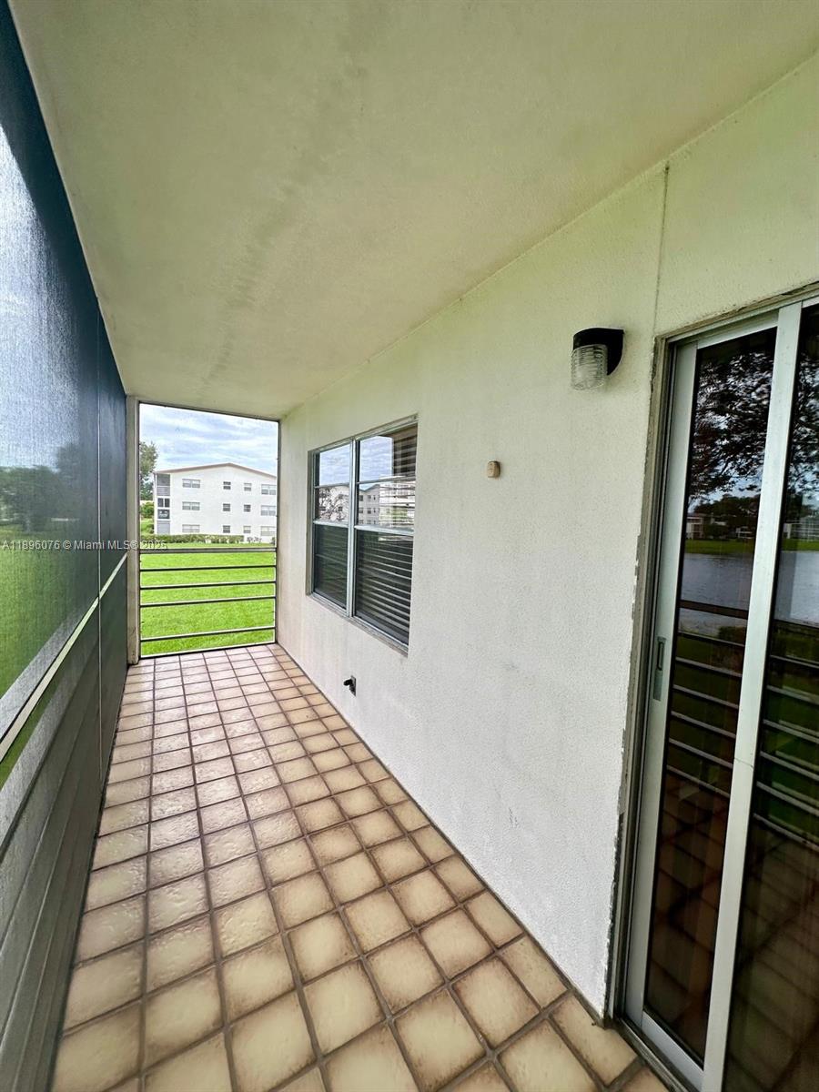 FANSHAW AT CENTURY VILLAG - Residential Lease