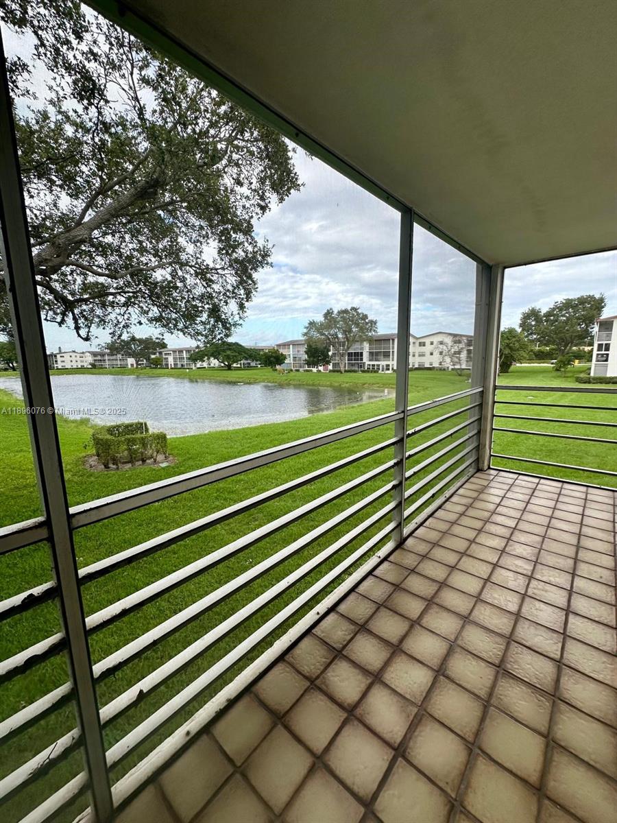 FANSHAW AT CENTURY VILLAG - Residential Lease