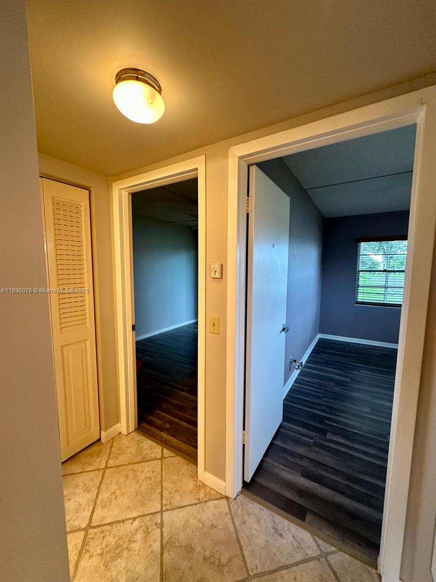 FANSHAW AT CENTURY VILLAG - Residential Lease