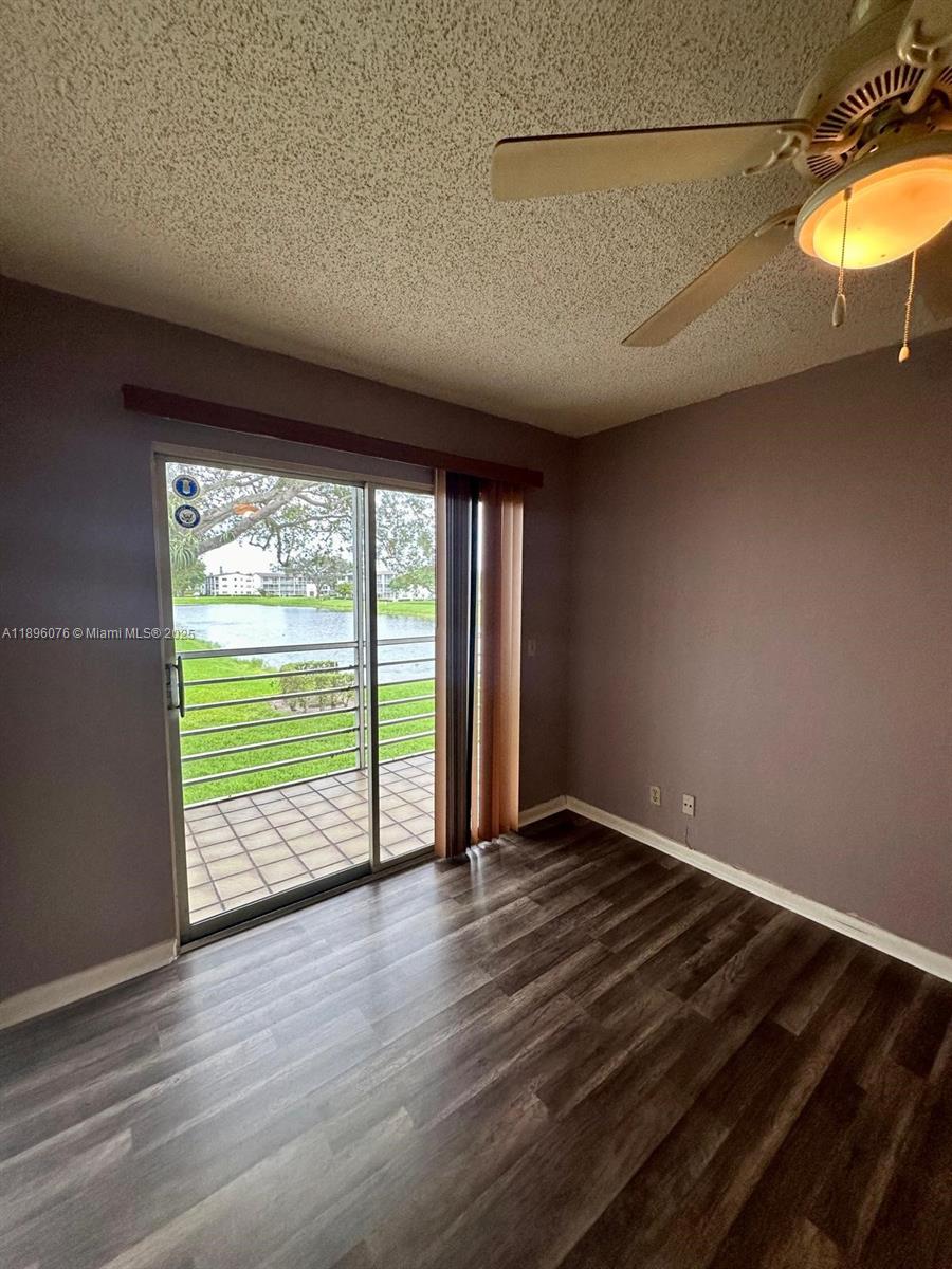 FANSHAW AT CENTURY VILLAG - Residential Lease