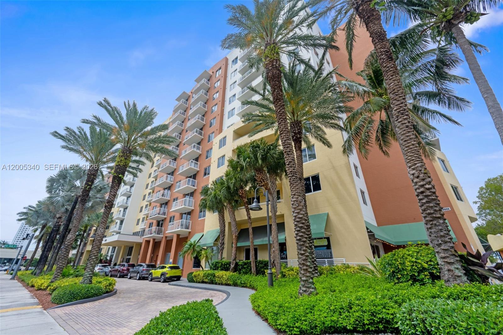 VENTURE AT AVENTURA EAST - Residential