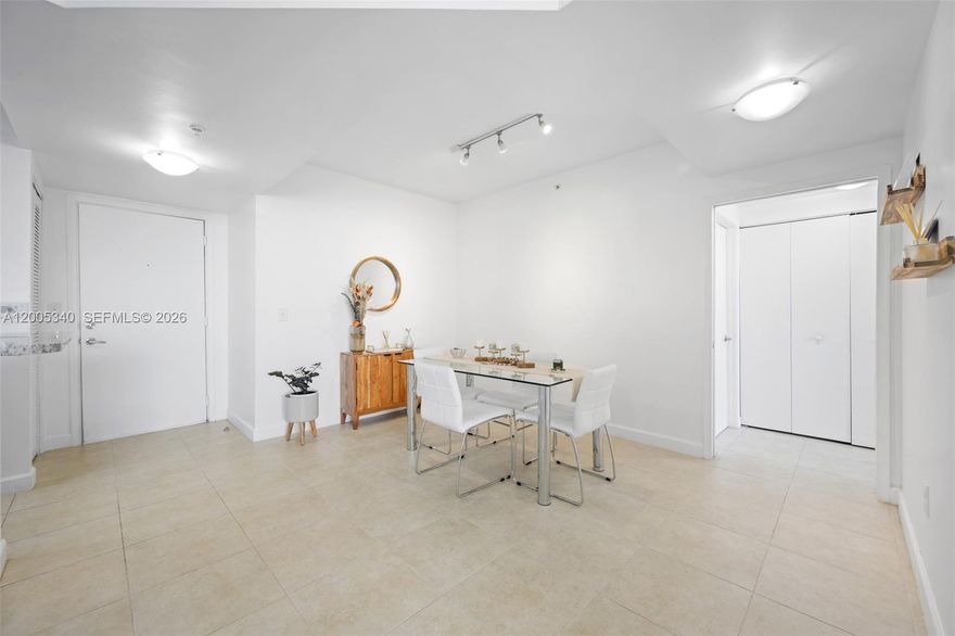 Largest 2 Bed / 2 Bath line in Venture East | 1,252 SF under A/C.

Rare opportunity to own one of the most spacious layouts in the building. This residence offers a true split-bedroom floor plan, generous living areas, porcelain flooring throughout, walk-in closets, in-unit washer/dryer, and a private balcony with peaceful pool and greenery views.

Compared to smaller 2/2 units in the building, this layout provides significantly more usable space and comfort, ideal for both end-users and investors.

Full-service building with resort-style amenities: pool, fitness center, clubhouse, business center, valet, and 24-hour security. Prime Aventura location just minutes from Aventura Mall, restaurants, parks, and the beach.

Best value per square foot among comparable 2-bedroom units.