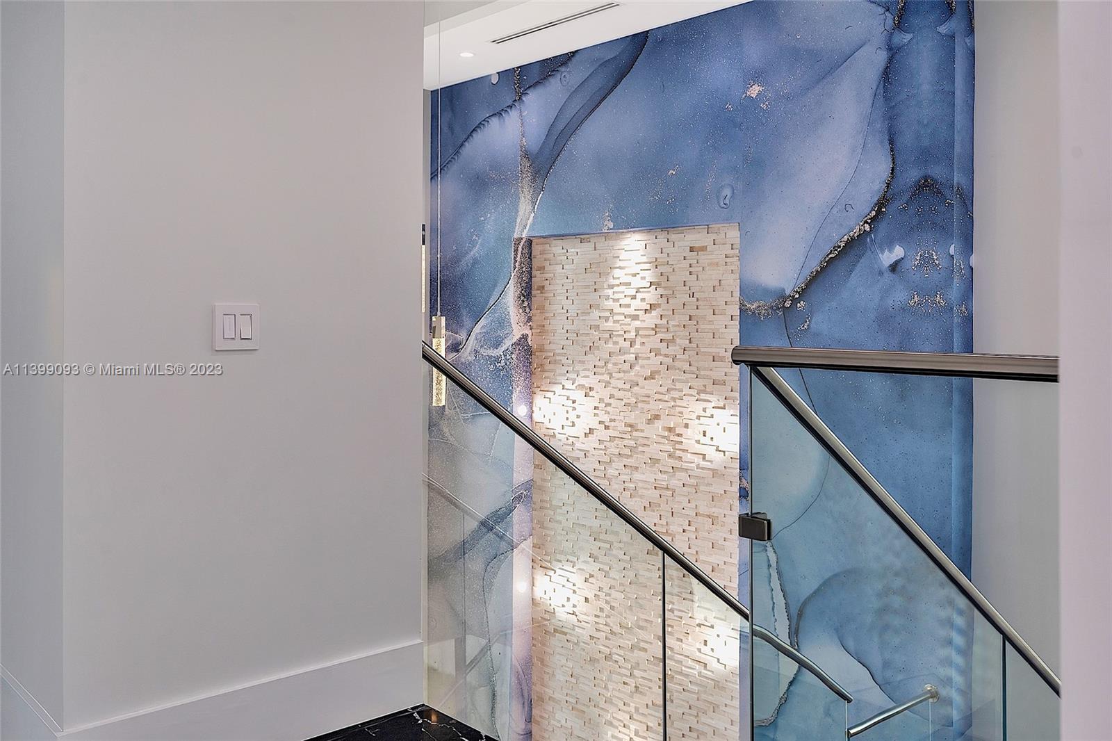 CORAL PINES - Residential