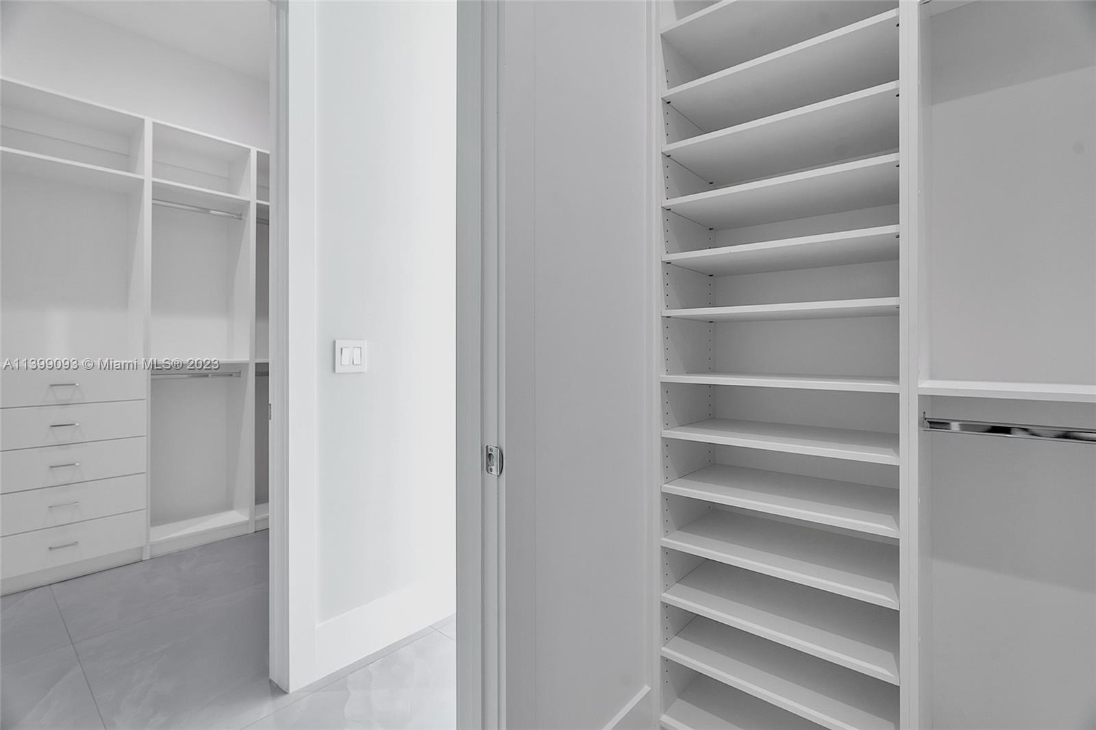 CORAL PINES - Residential