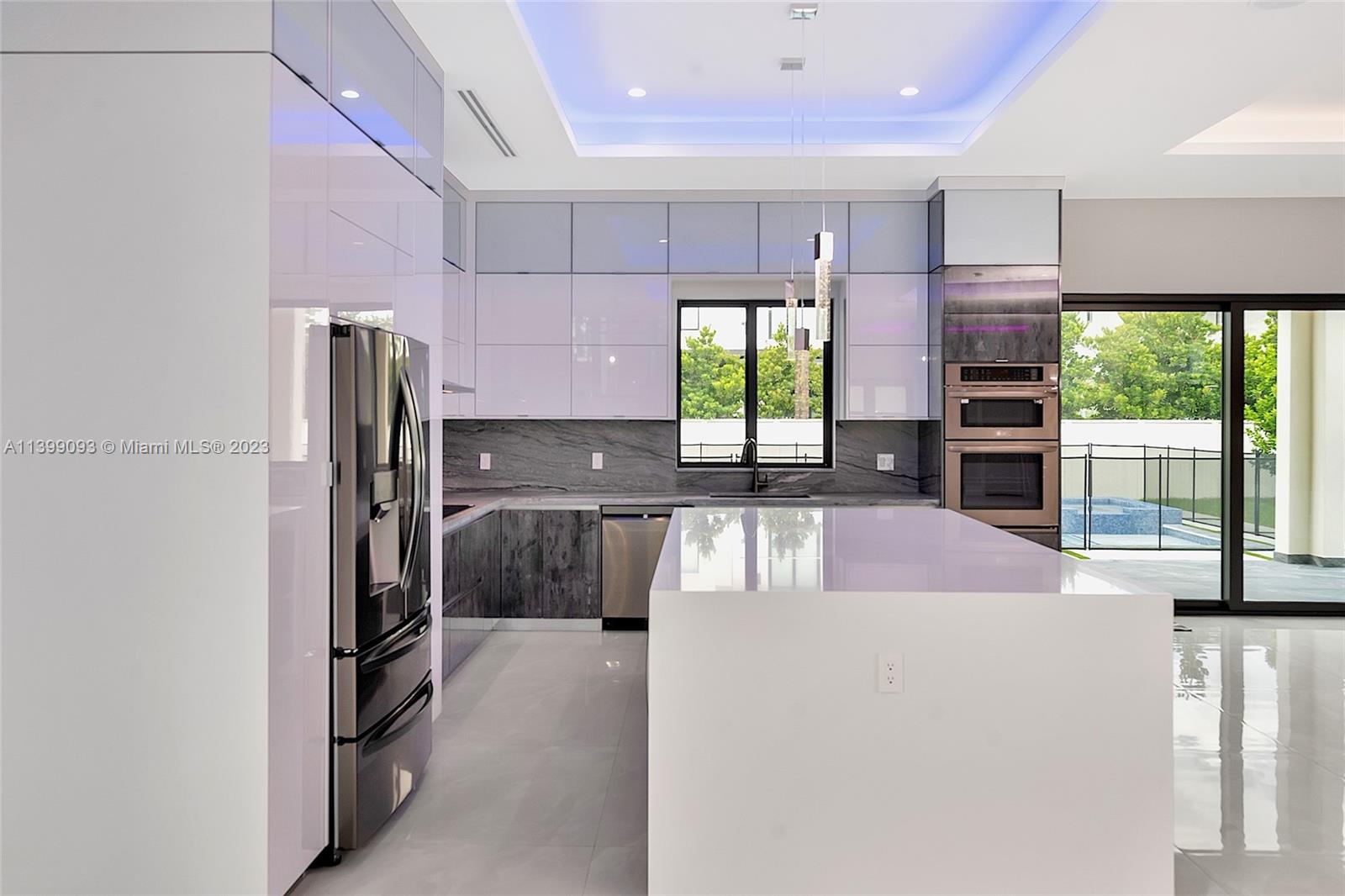 CORAL PINES - Residential