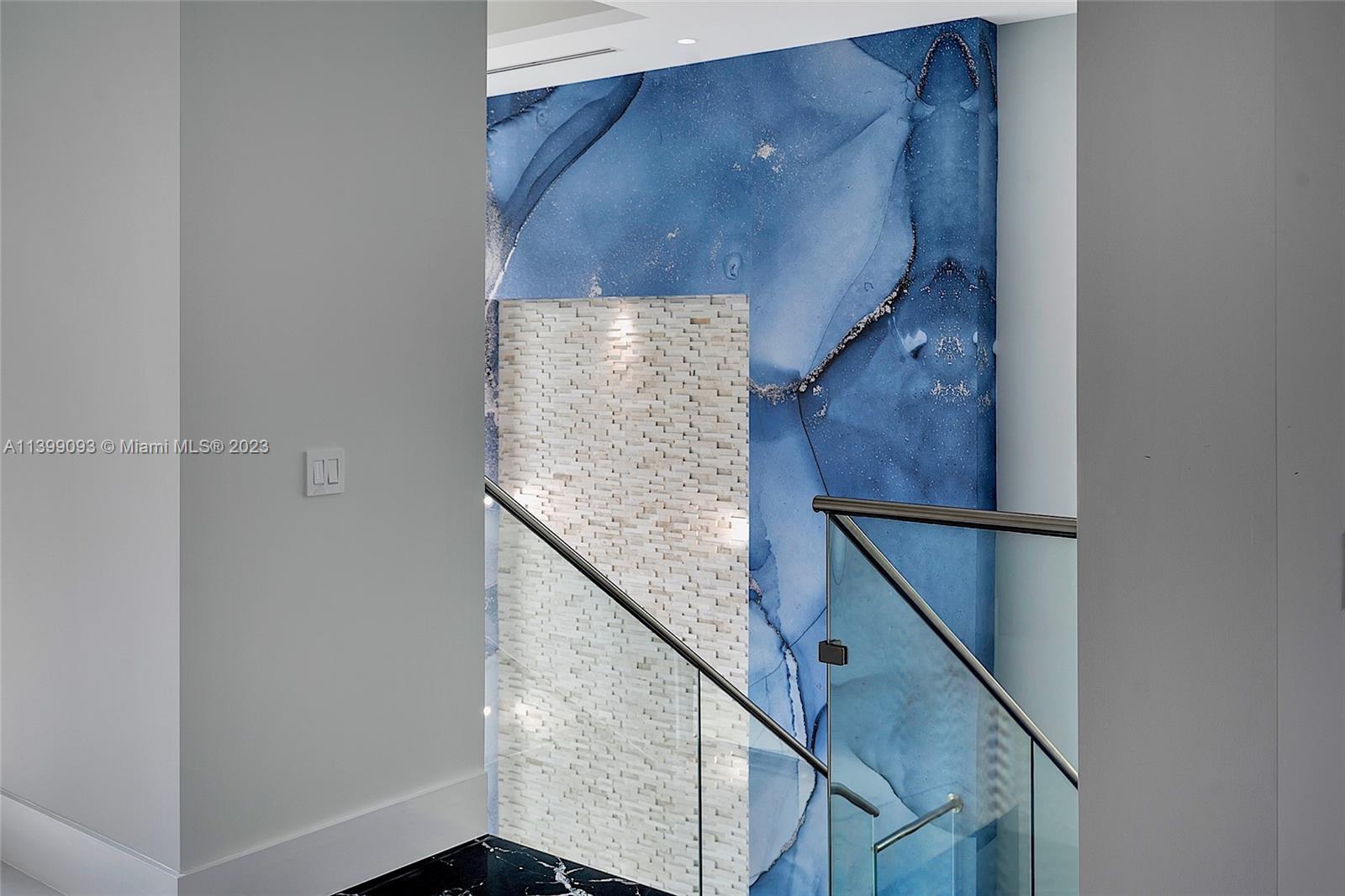 CORAL PINES - Residential