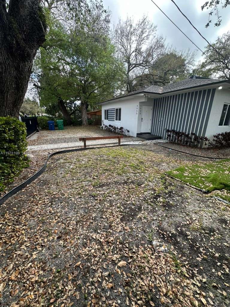 GULFAIR EST 1ST ADDN - Residential Lease