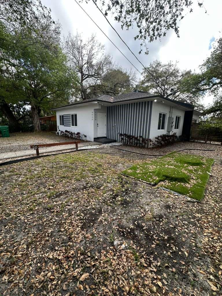 GULFAIR EST 1ST ADDN - Residential Lease