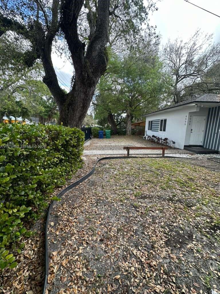 GULFAIR EST 1ST ADDN - Residential Lease