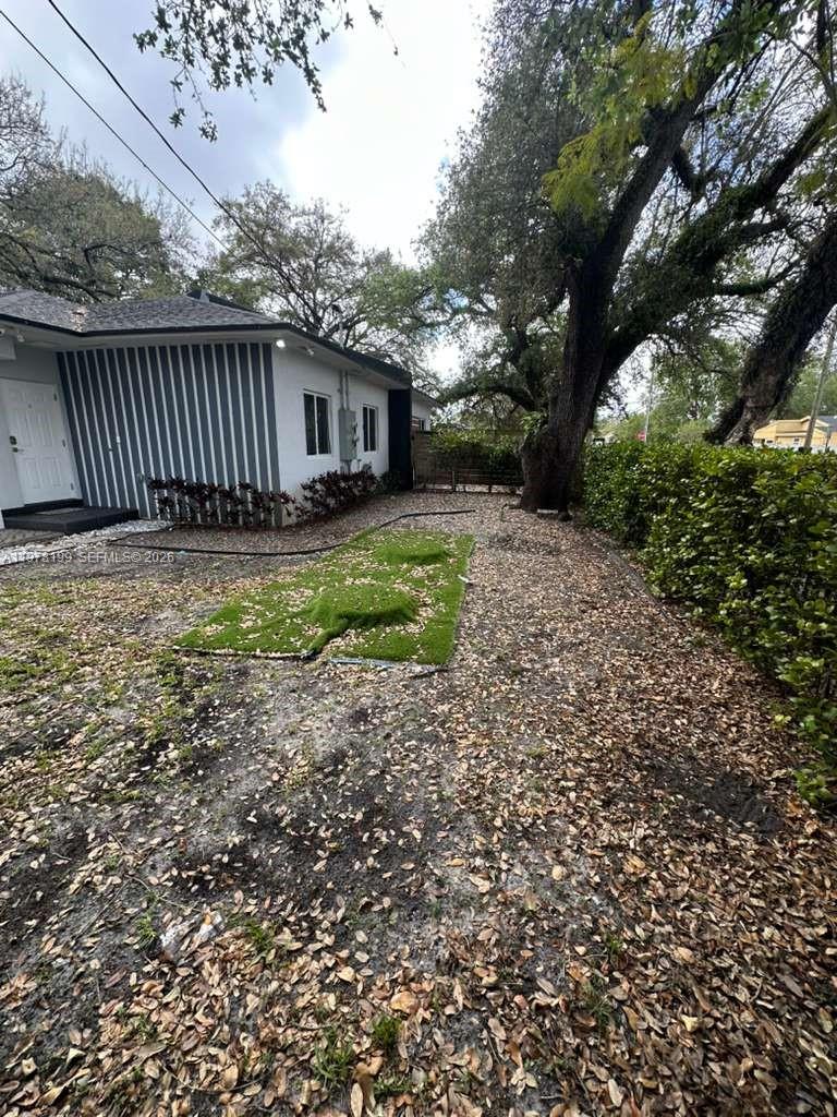 GULFAIR EST 1ST ADDN - Residential Lease