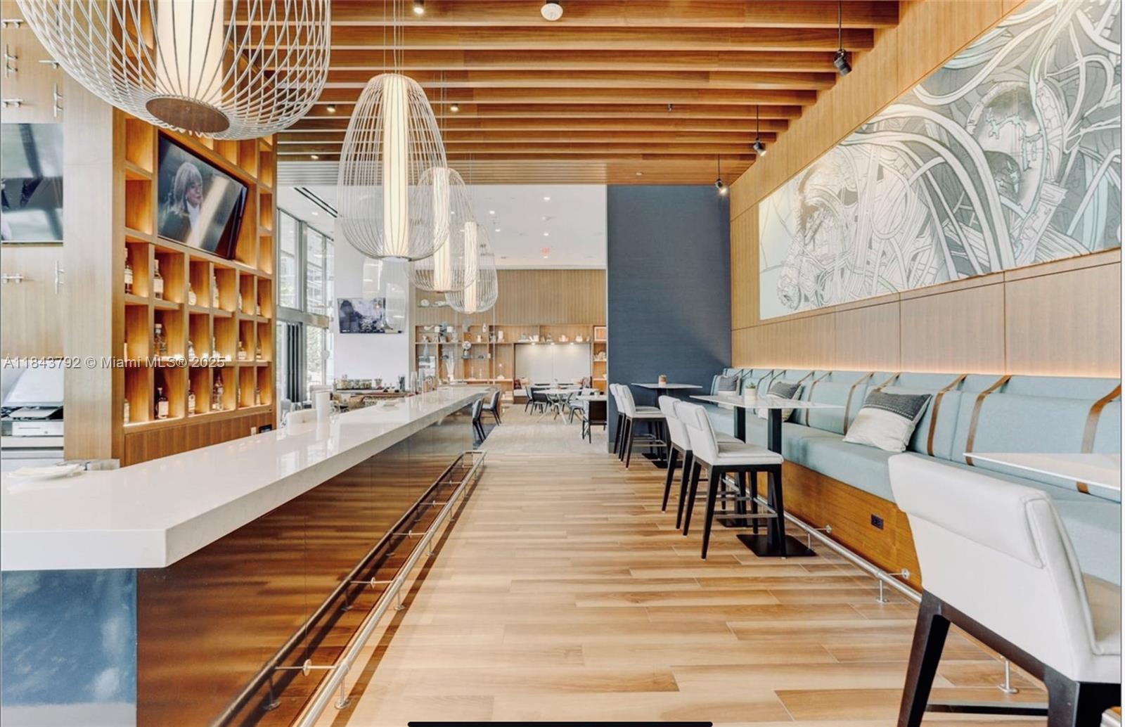 100 LAS OLAS CONDO - Residential