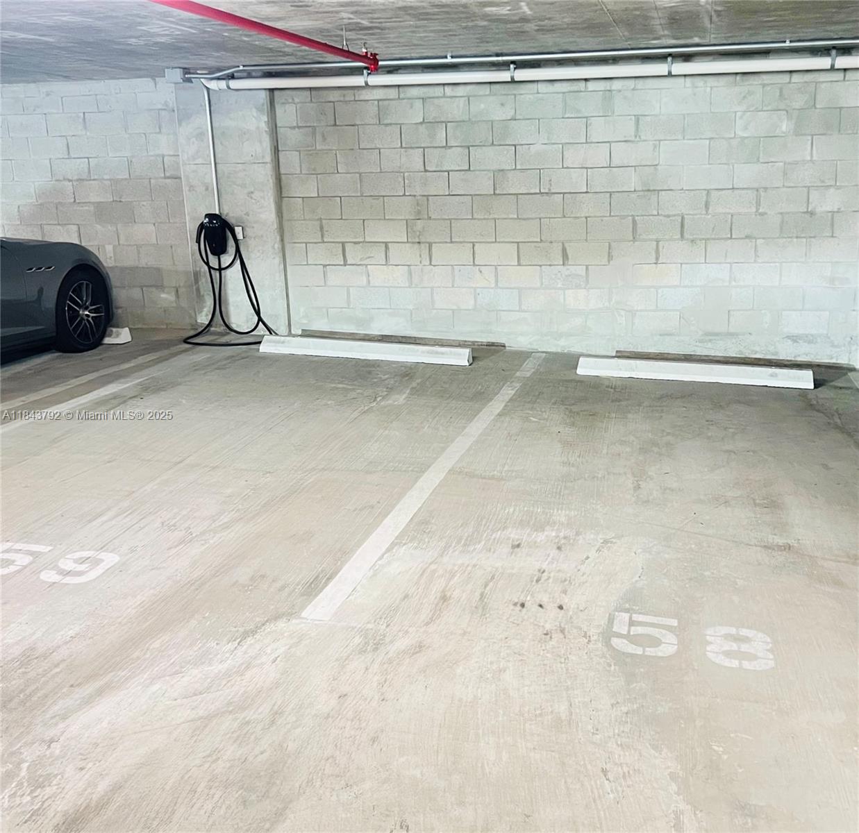 100 LAS OLAS CONDO - Residential