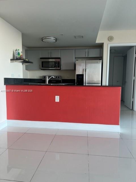 TERRAZAS RIVERPARK VILLAG - Residential