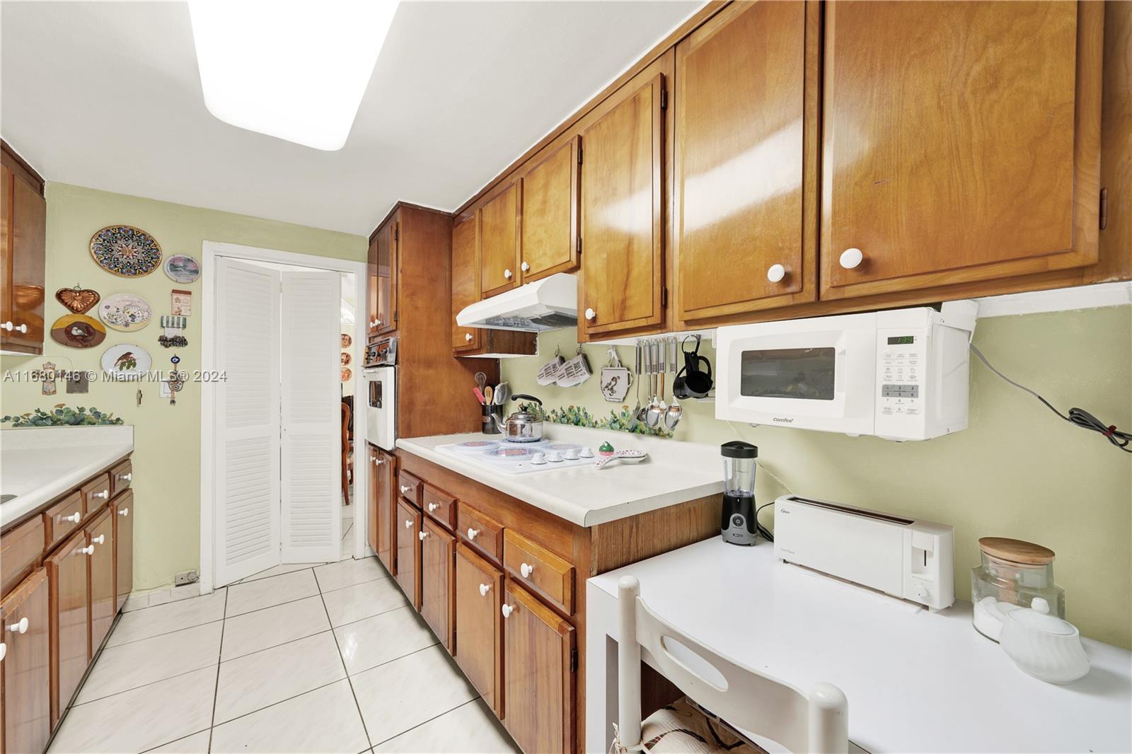 BRICKELL TOWNHOUSE CONDO - Residential