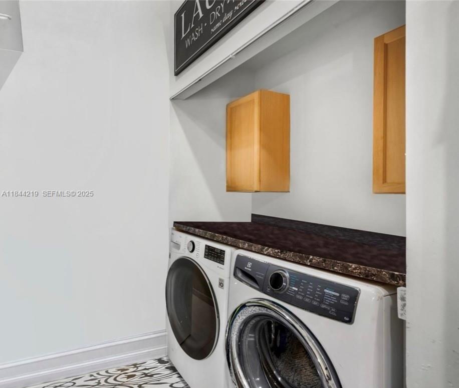 ANGELICA GARDENS AT LAKES - Residential