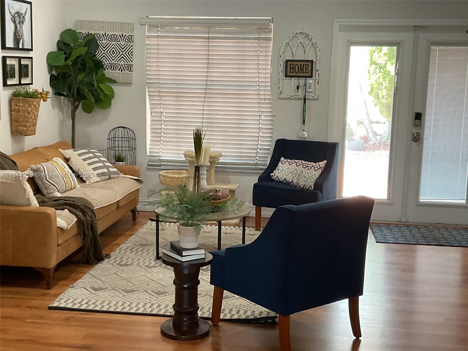 ANGELICA GARDENS AT LAKES - Residential