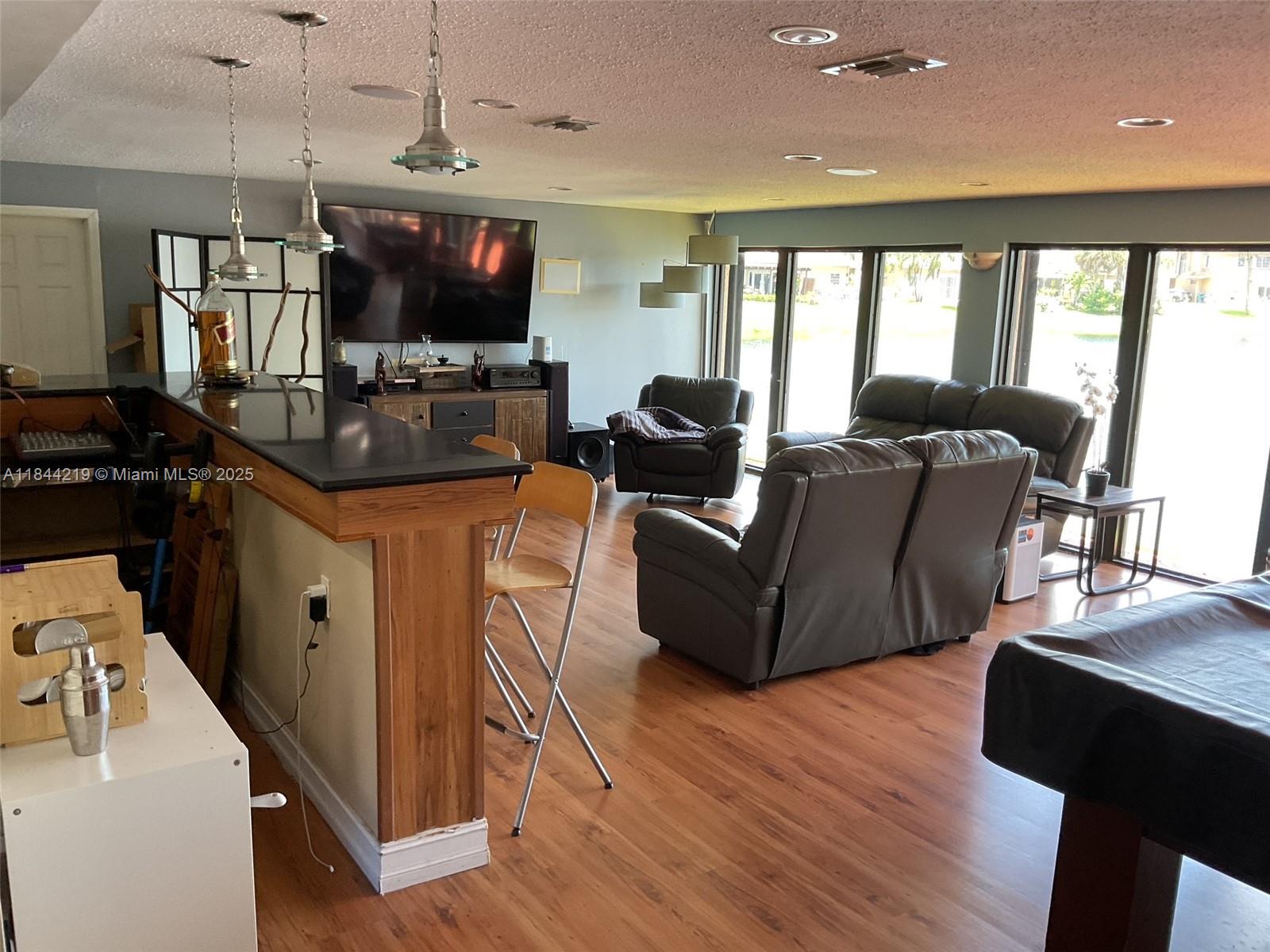 ANGELICA GARDENS AT LAKES - Residential