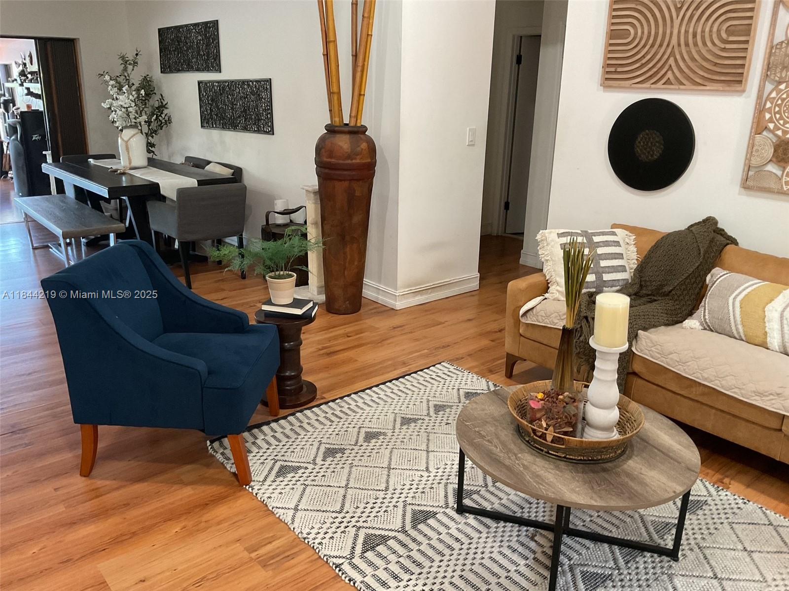 ANGELICA GARDENS AT LAKES - Residential