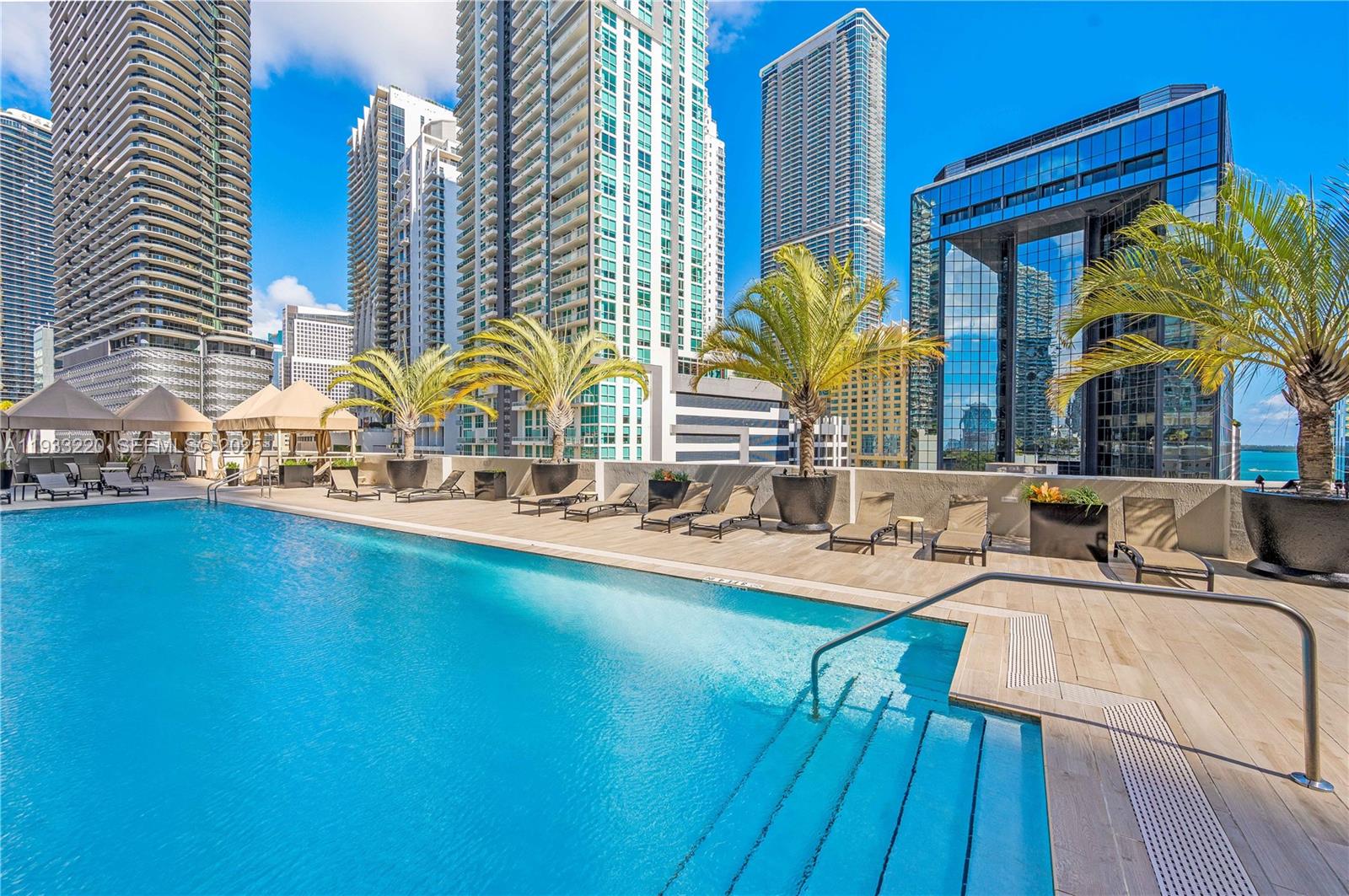 VUE AT BRICKELL CONDO - Residential Lease