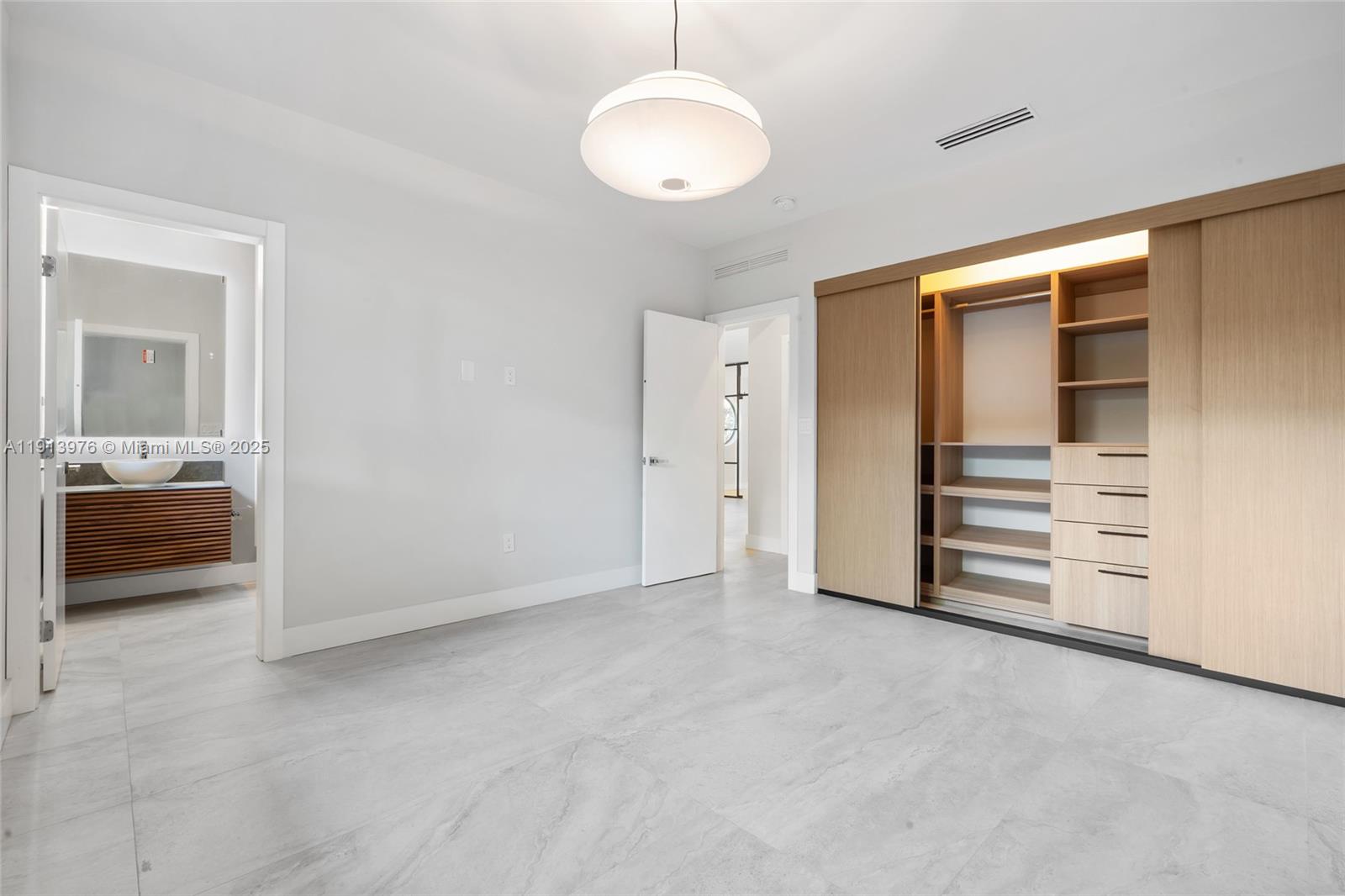 NORMANDY GOLF COURSE SUB - Residential