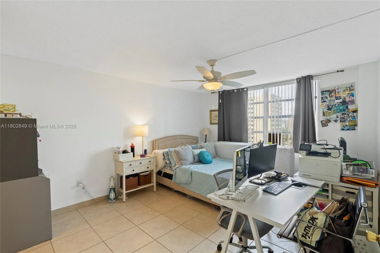 Aventura, Florida 33160, United States, 2 Bedrooms Bedrooms, ,2 BathroomsBathrooms,Residential,Active,130075