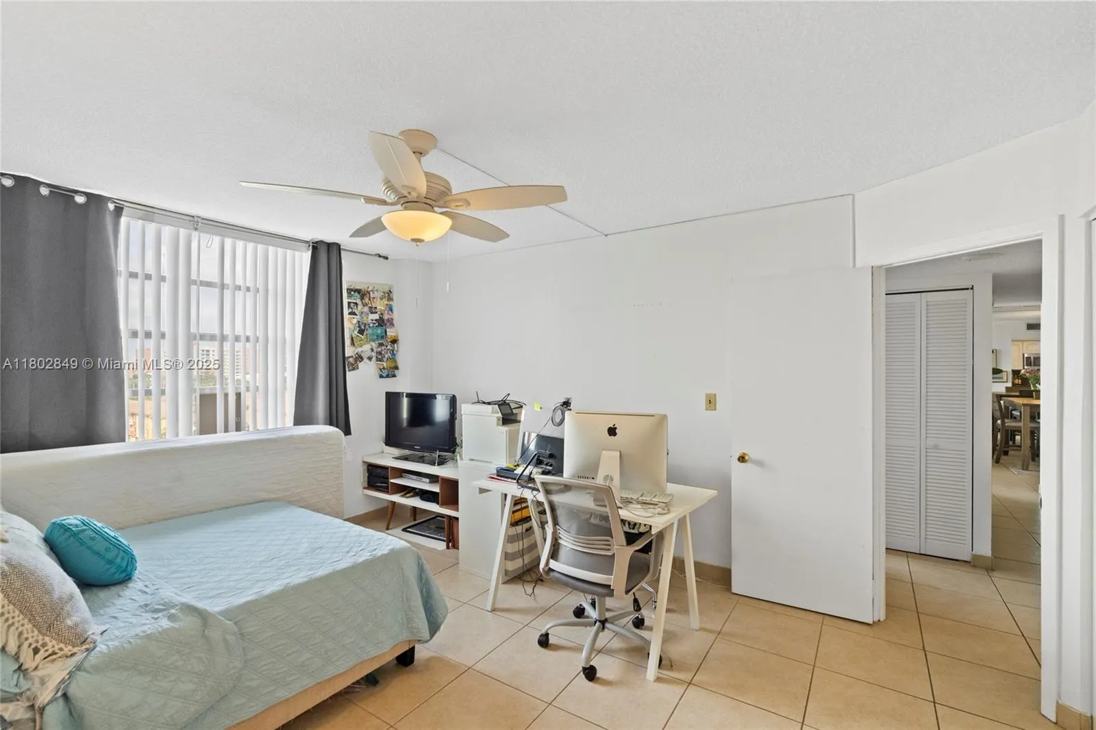 Aventura, Florida 33160, United States, 2 Bedrooms Bedrooms, ,2 BathroomsBathrooms,Residential,Active,130075