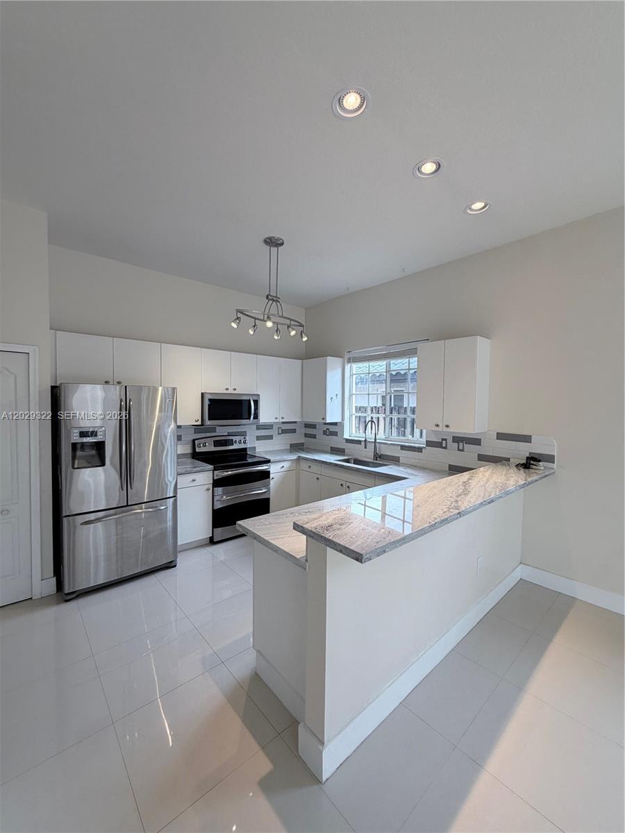 GARDEN HILLS WEST - Residential