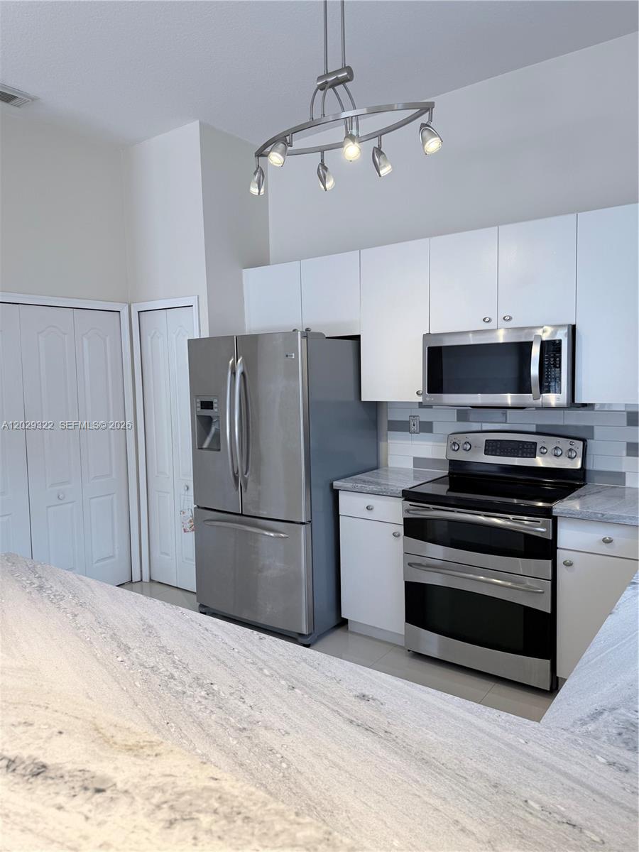 GARDEN HILLS WEST - Residential