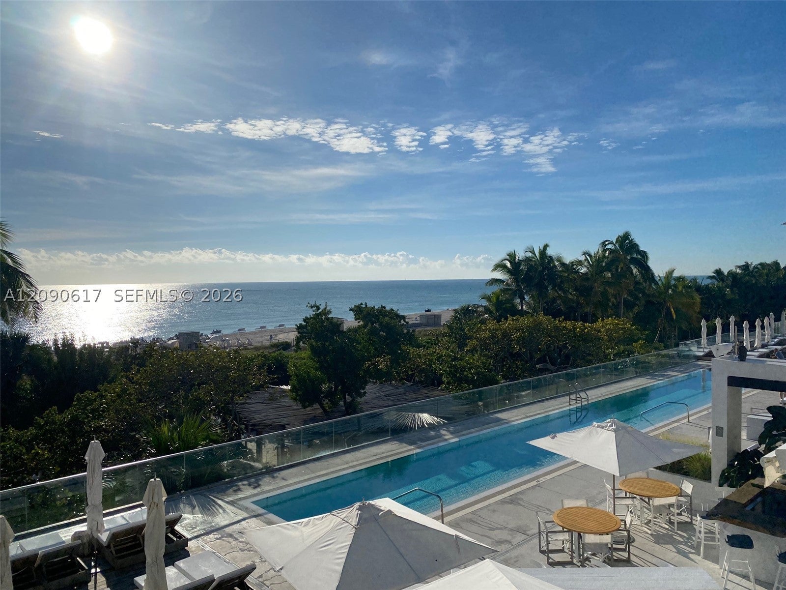 2301 Collins Ave 1420