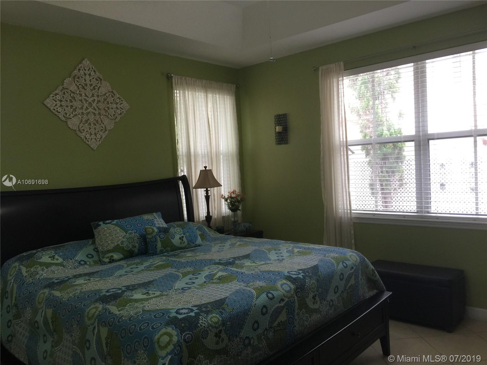 RIVENDELL EAST - Residential