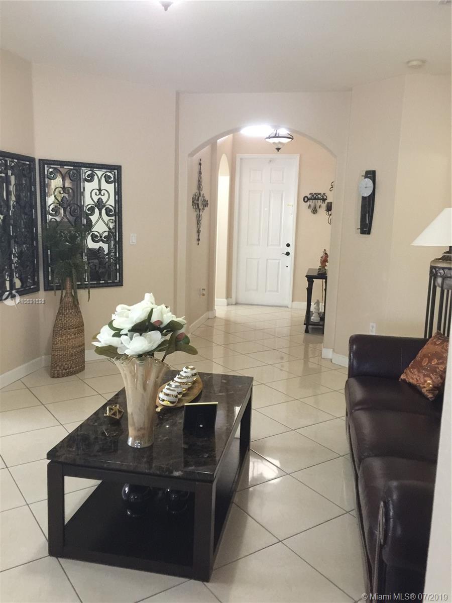 RIVENDELL EAST - Residential