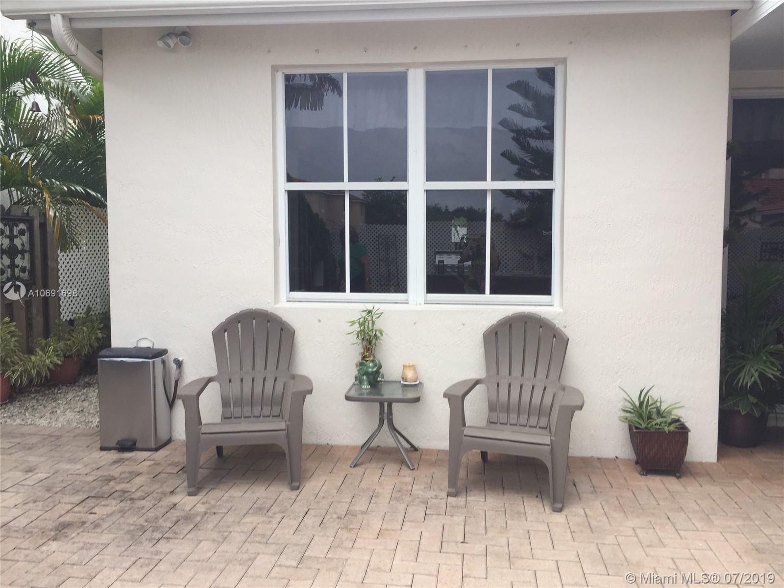 RIVENDELL EAST - Residential