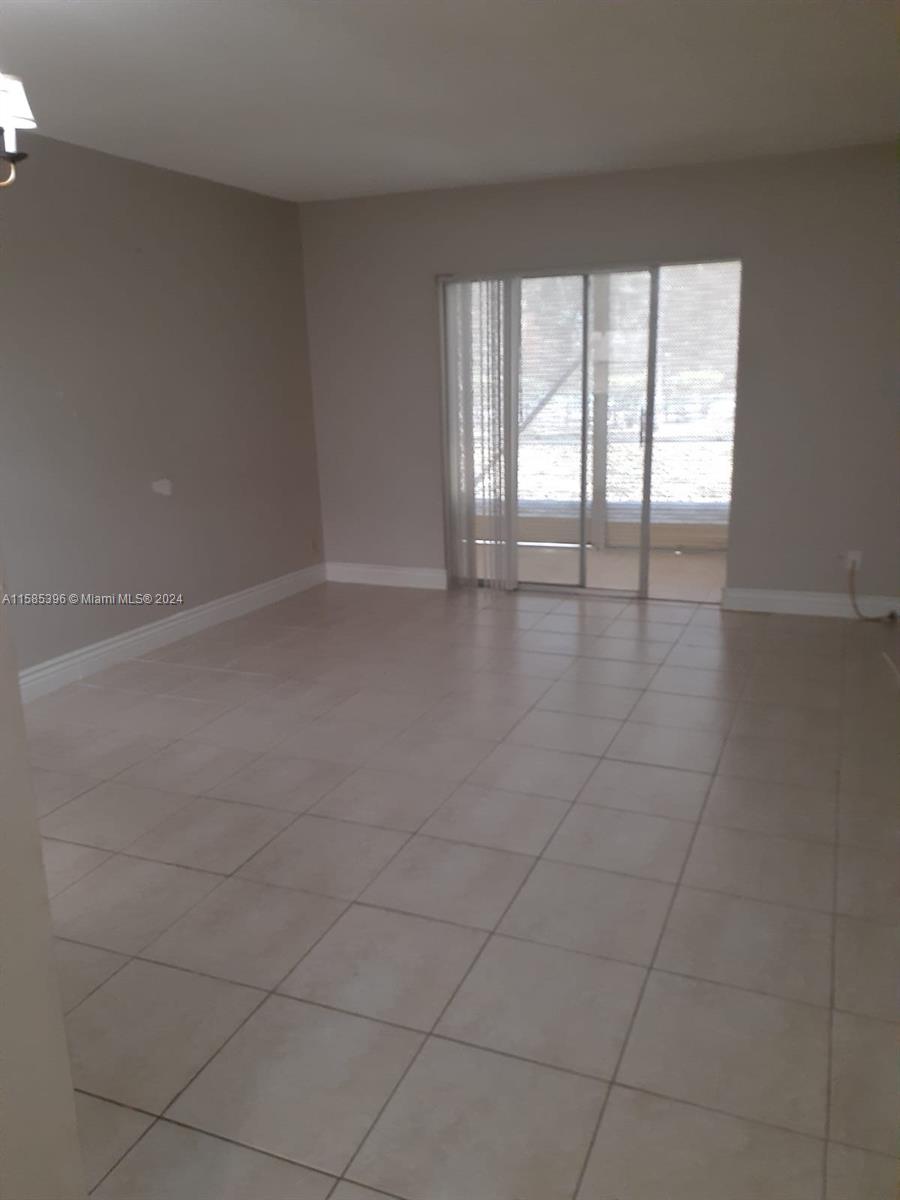 4364 Nw 9th Ave 16-1C, Deerfield Beach, Broward County, Florida - 1 Bedrooms  
2 Bathrooms - 