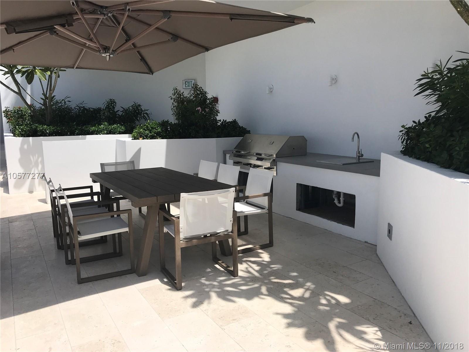 GALE AT FORT LAUDERDALE - Residential Lease