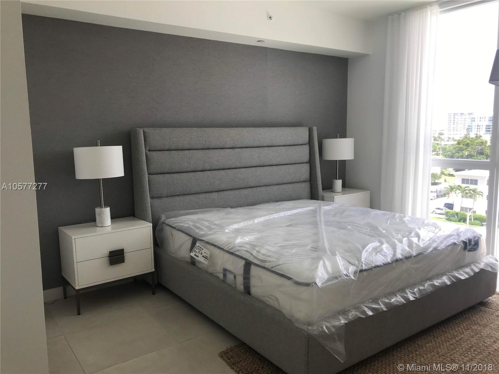 GALE AT FORT LAUDERDALE - Residential Lease