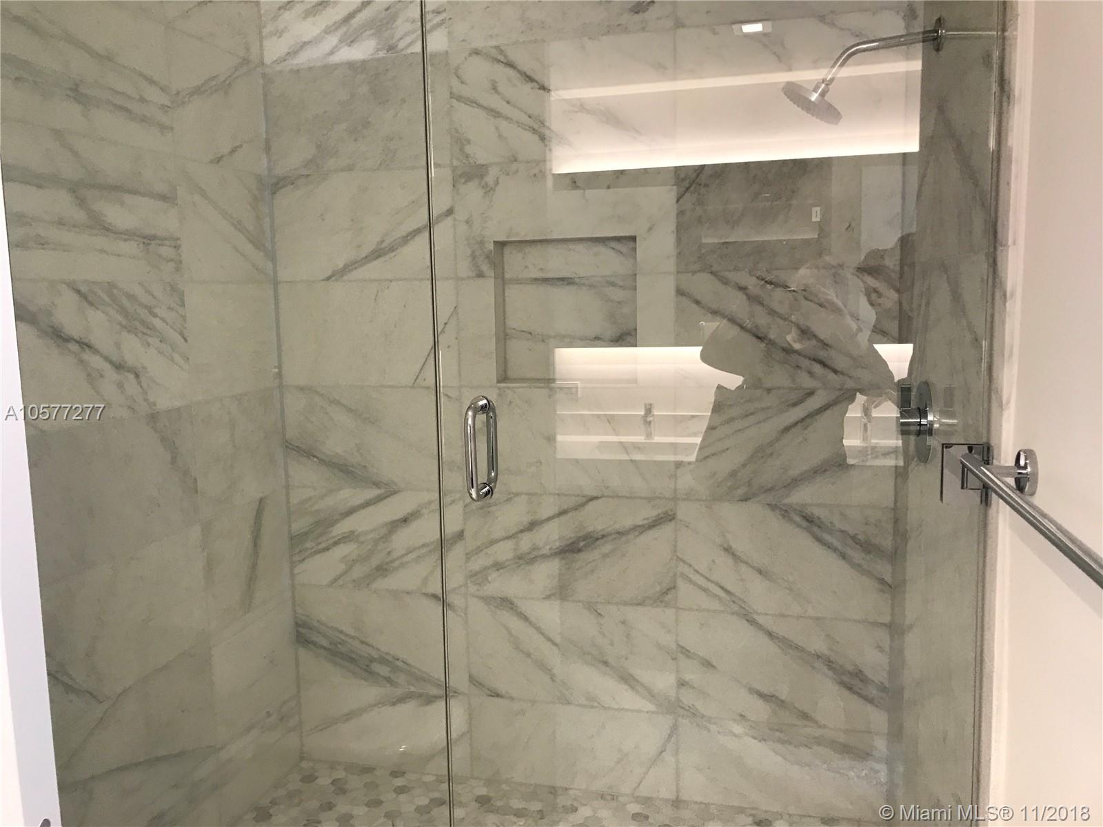 GALE AT FORT LAUDERDALE - Residential Lease