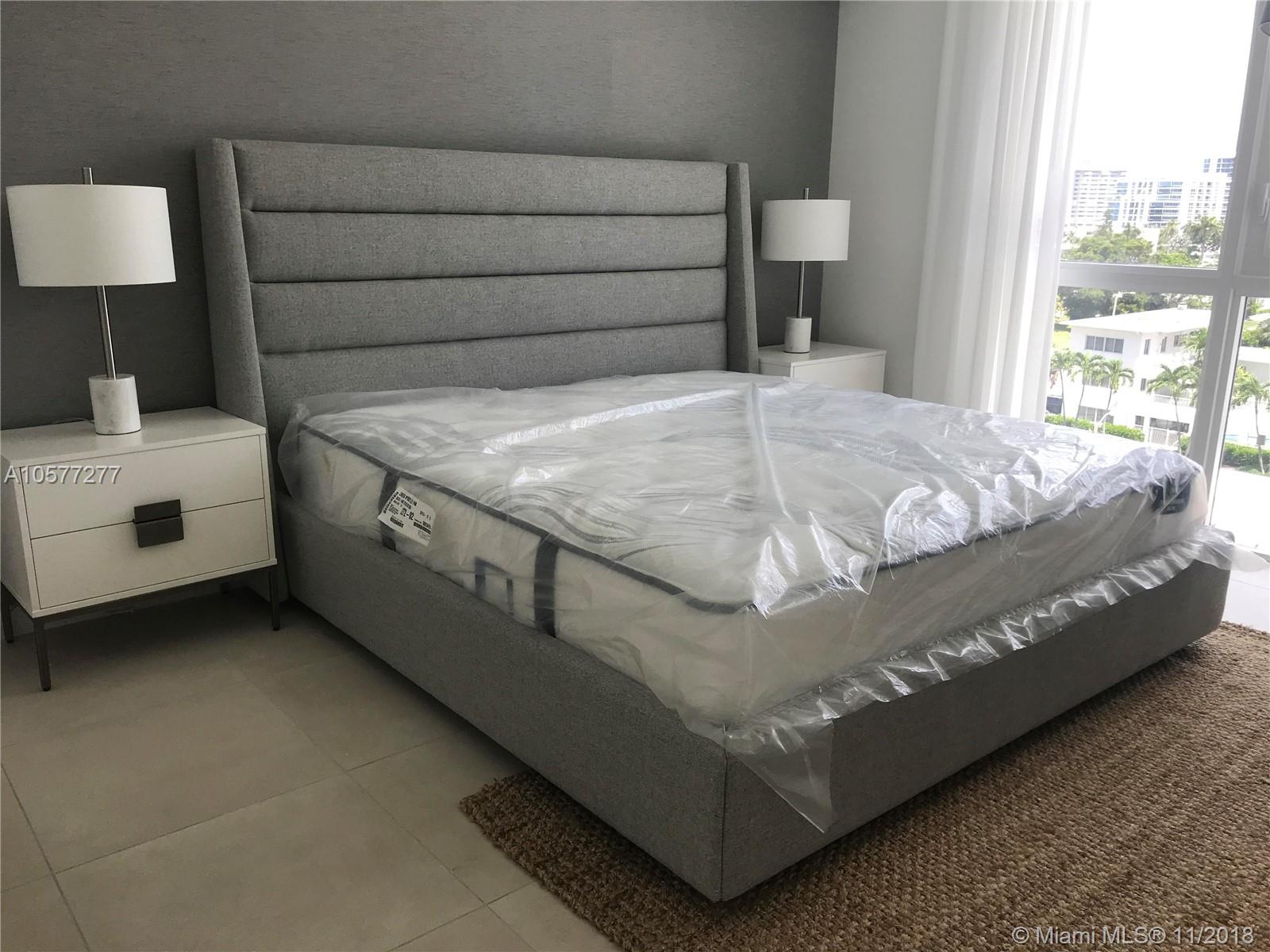 GALE AT FORT LAUDERDALE - Residential Lease