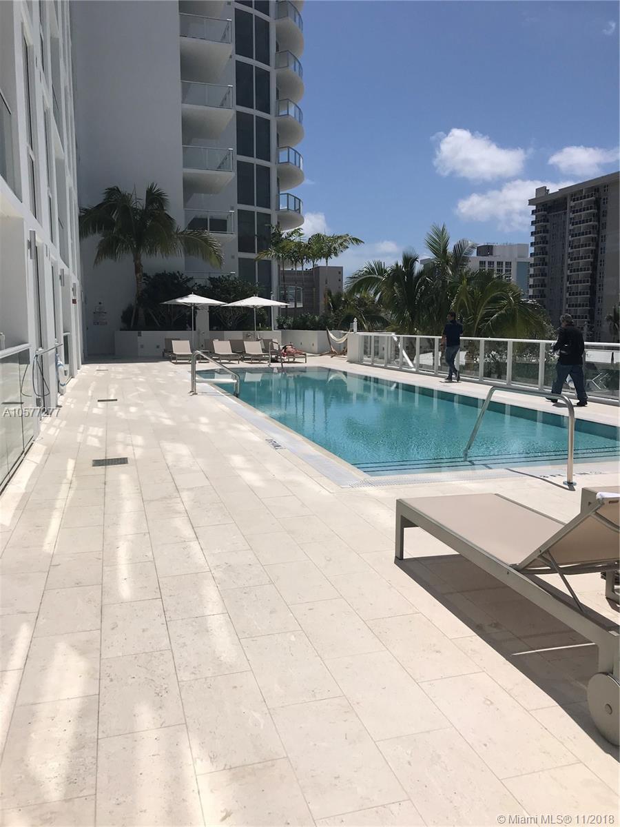 GALE AT FORT LAUDERDALE - Residential Lease