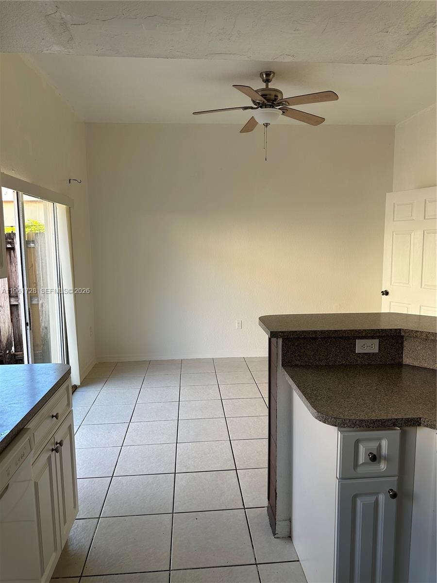 LAKES BY THE BAY JAY - Residential