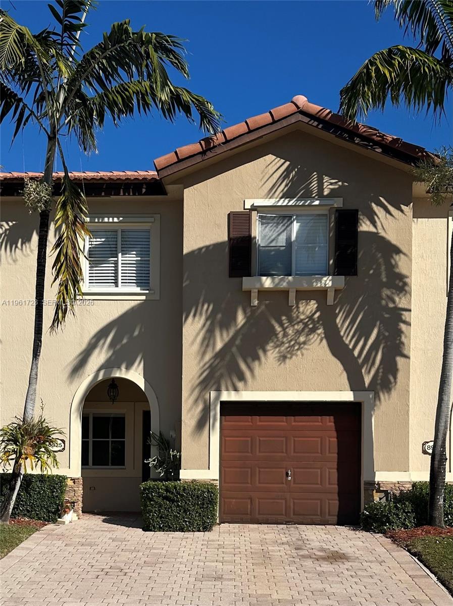 LAKES BY THE BAY JAY - Residential