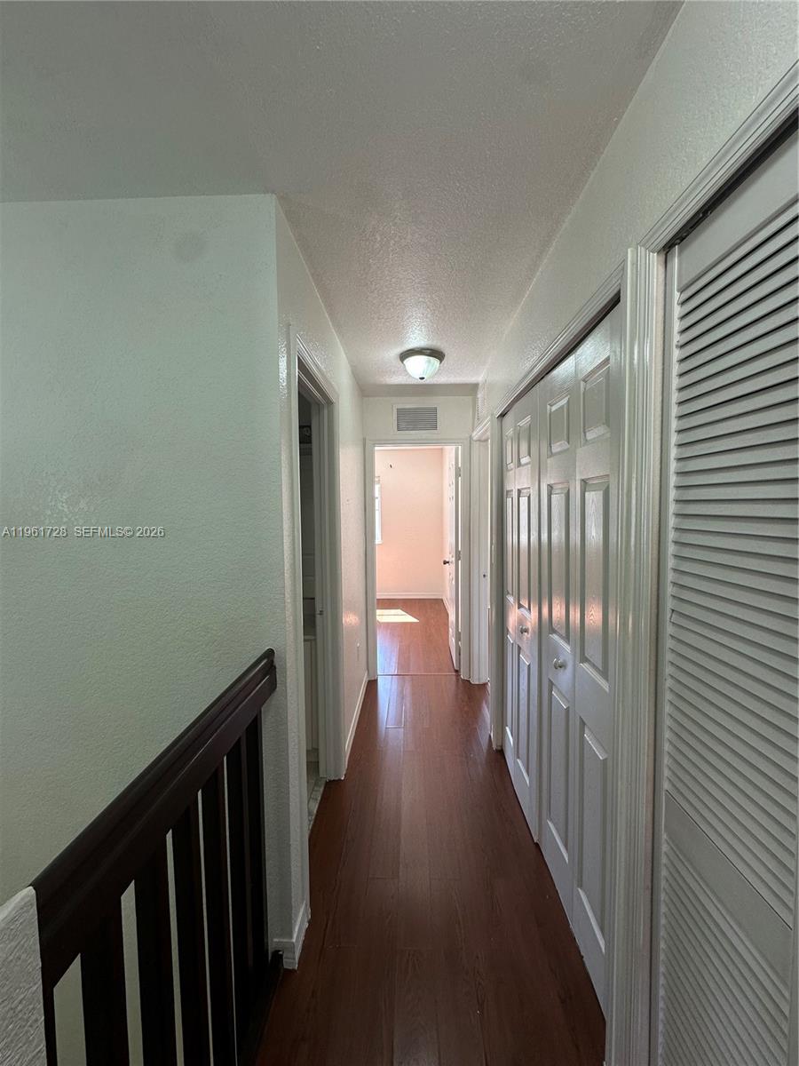 LAKES BY THE BAY JAY - Residential