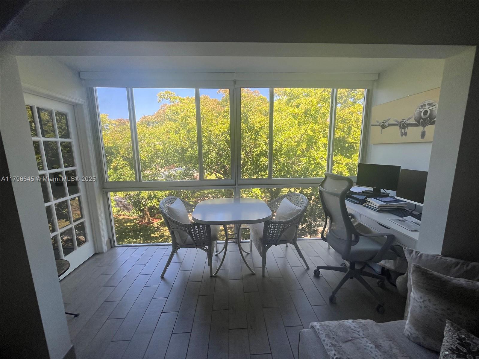 Rental Property at 1401 Sw 128th Ter 309H, Pembroke Pines, Miami-Dade County, Florida - Bedrooms: 2 
Bathrooms: 2  - $2,200 MO.