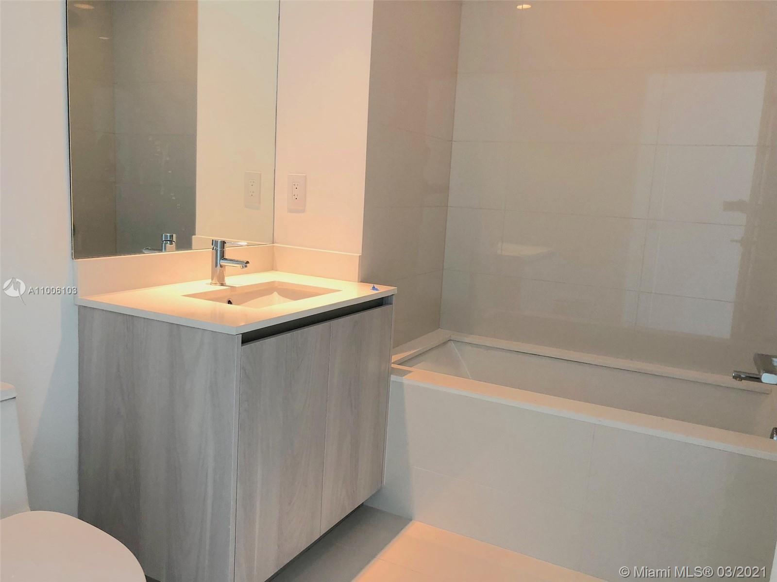 ONE PARAISO CONDO - Residential