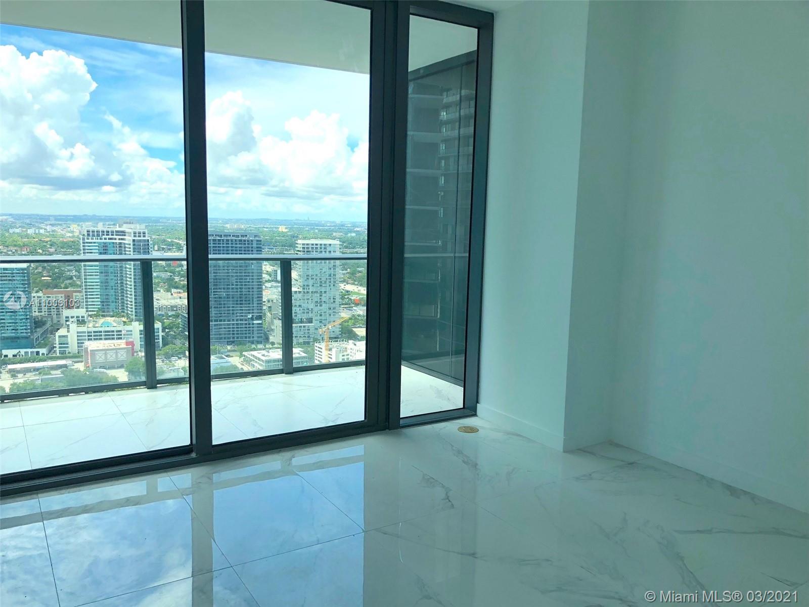 ONE PARAISO CONDO - Residential