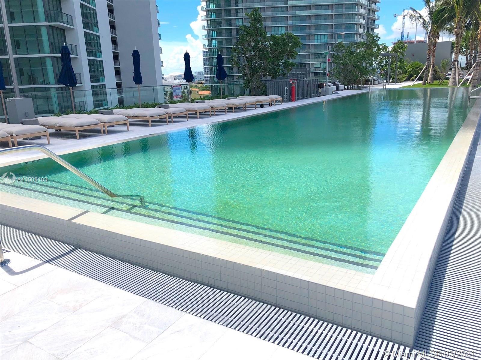 ONE PARAISO CONDO - Residential