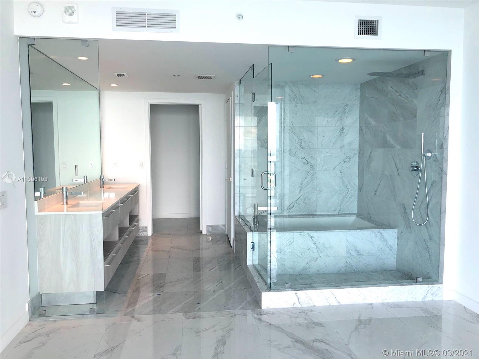 ONE PARAISO CONDO - Residential