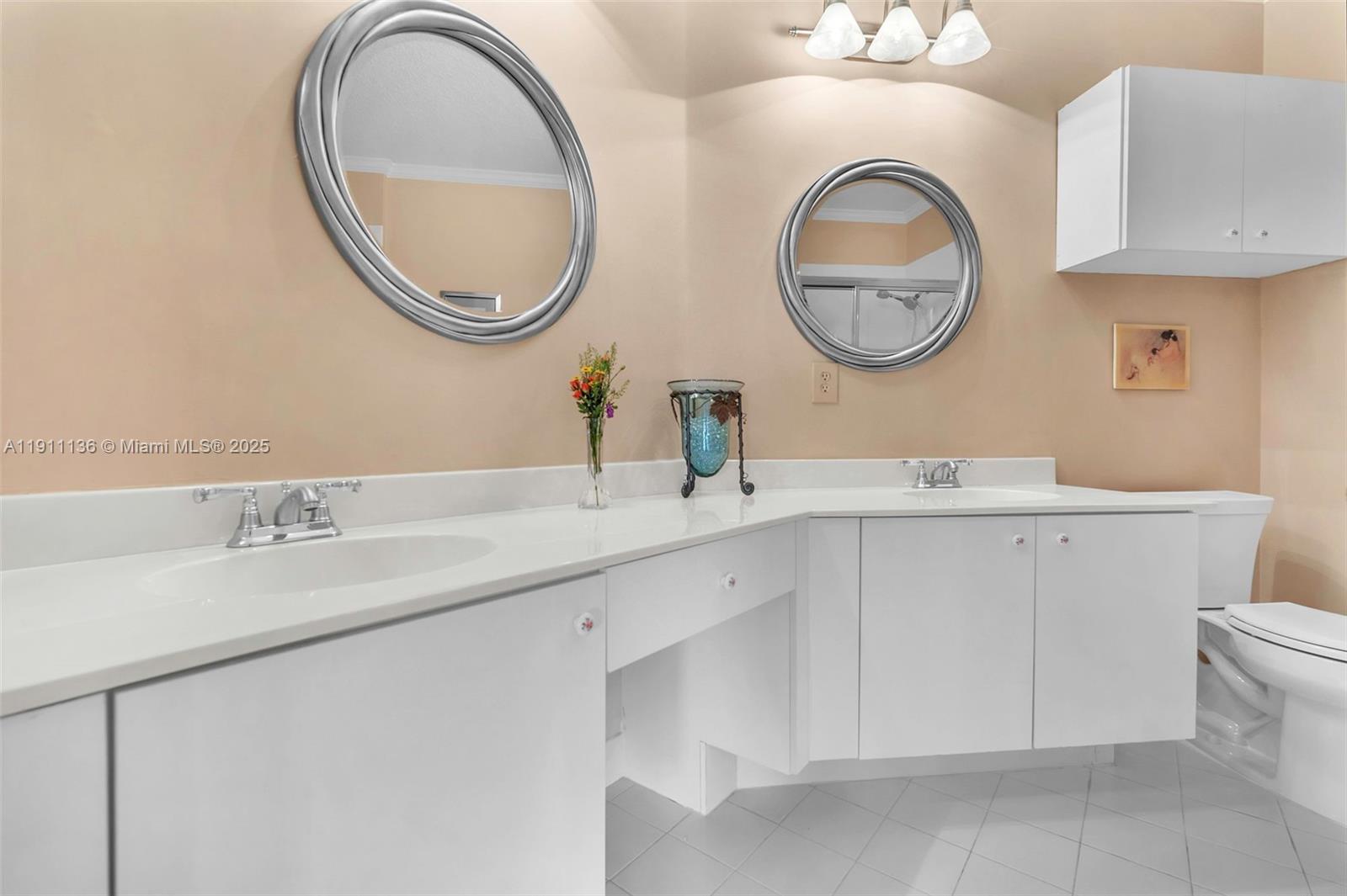 EXETER CONDOMINIUM - Residential